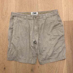Baggy Jackson Hole Wyoming Outdoors Khaki Shorts